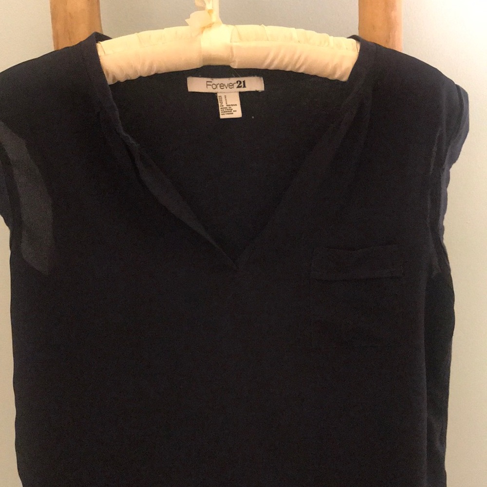 Shirt - Picture 2 of 4
